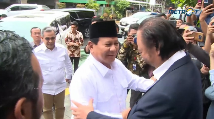 Prabowo Temui Surya Paloh di NasDem Tower, Saling Hormat dan Pelukan