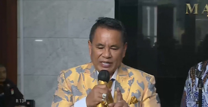 Hotman Paris: Bansos Naik Dipakai Jokowi Itu Fitnah