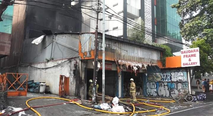Kebakaran Ruko Bingkai 3 Lantai, 7 Orang Meninggal dan 5 Luka Bakar