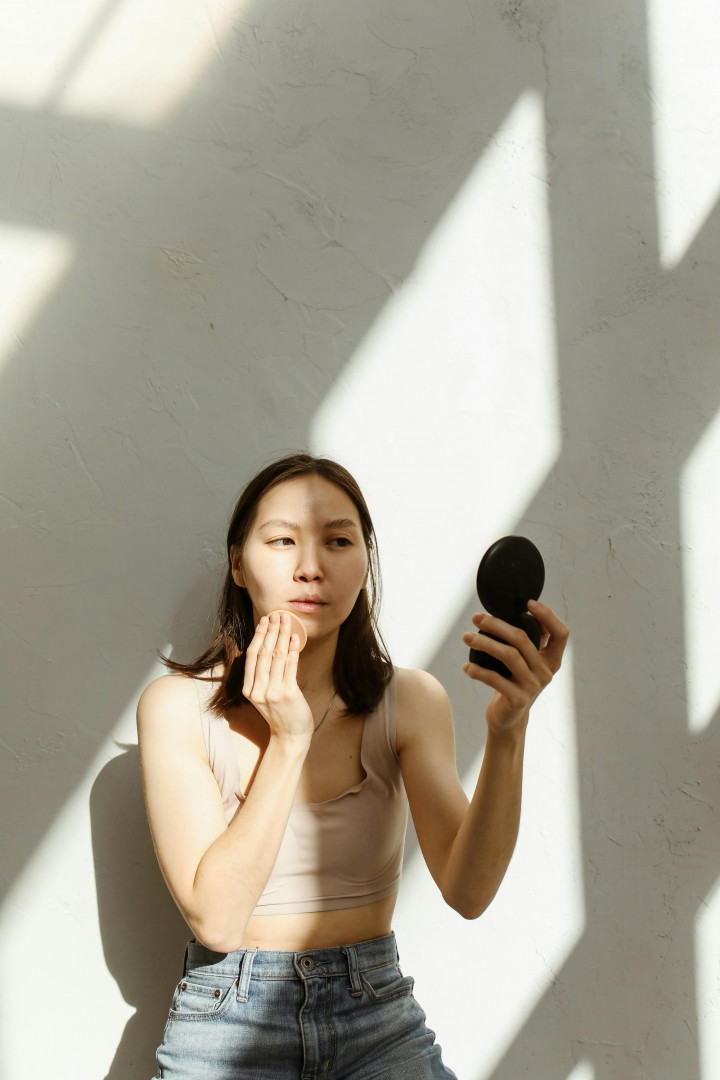 Ladies, Ini Lho yang Dimaksud Oksidasi Make Up dan Tips untuk Mencegahnya