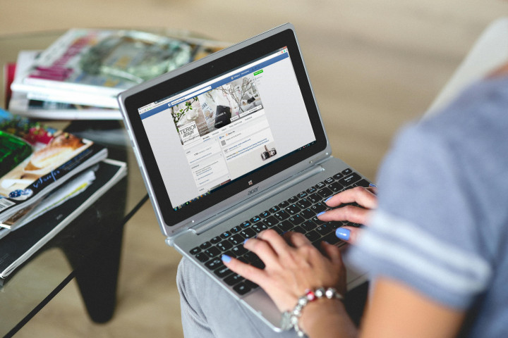 Raup Banyak Keuntungan, Ini 5 Cara Jualan di Facebook Paling Ampuh!