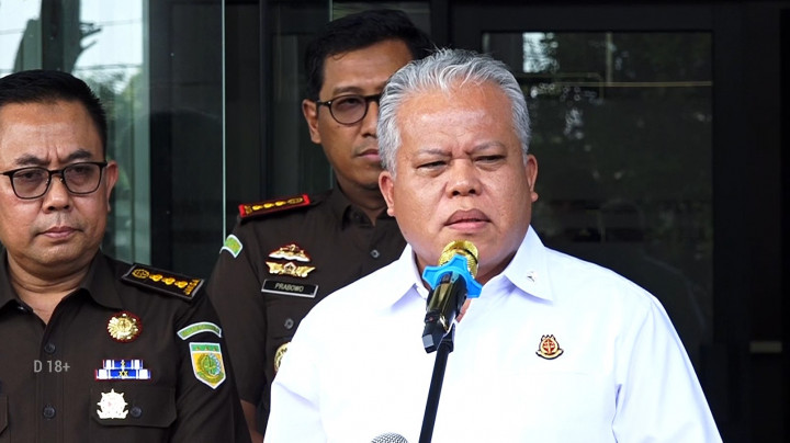 Kejagung Limpahkan 10 Tersangka Korupsi Timah ke Kejari Jaksel
