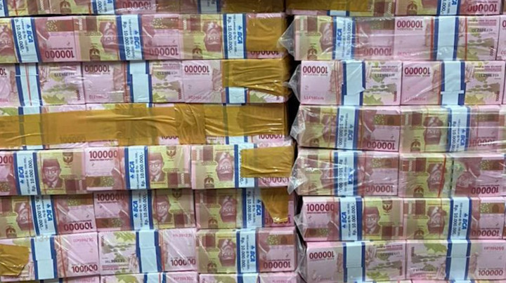 Penggerebekan Uang Palsu Rp22 Miliar, Polisi Tetapkan 3 Tersangka