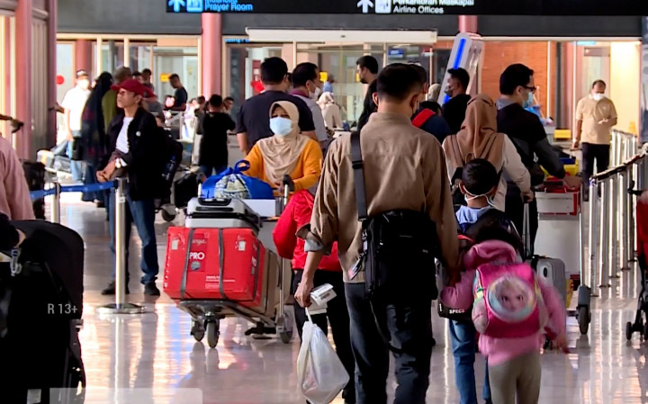 Layanan Imigrasi di Bandara Soetta Down, Penumpang Diimbau Datang Lebih Awal