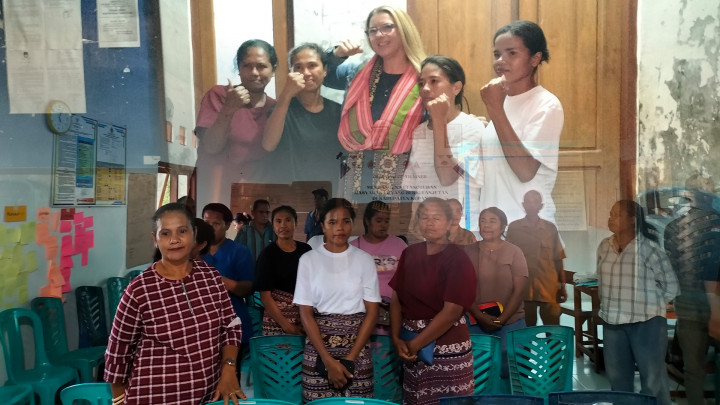 Pemberdayaan Perempuan di Desa Tanah Putih Melalui Kolaborasi Indonesia-Australia