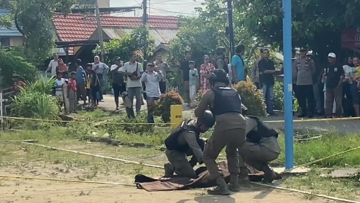 Granat Aktif Jepang Ditemukan di Sungai, Diledakkan oleh Tim Gegana Polda Jambi