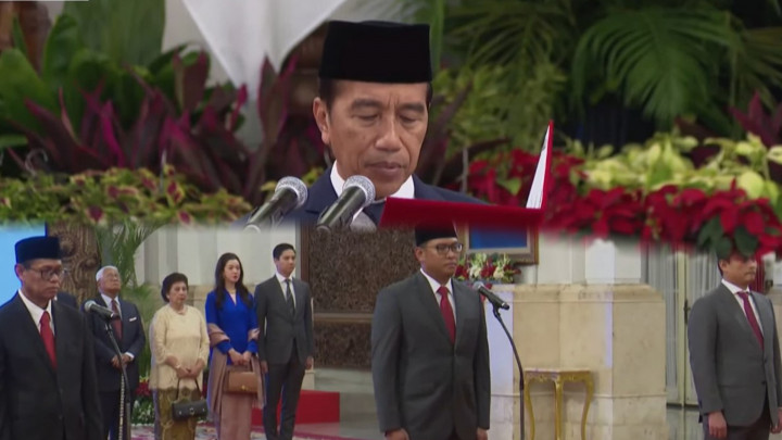 Jokowi Resmi Lantik Wamenkeu, Wamentan, dan Wamen Investasi