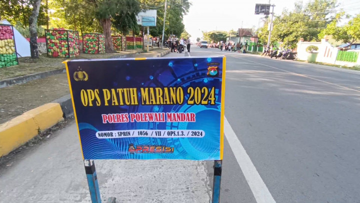 Hindari Razia Operasi Patuh, Pengendara Putar Balik Lawan Arus