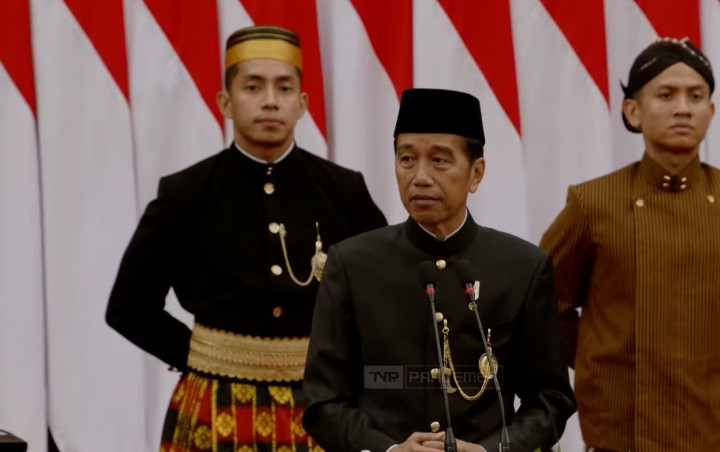 Pidato Terakhir di Sidang MPR, Jokowi: Saya Sadar Tidak Sendiri