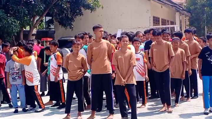 Mitigasi Bencana Gempa Megathrust, Ratusan Siswa Berhamburan Keluar Kelas