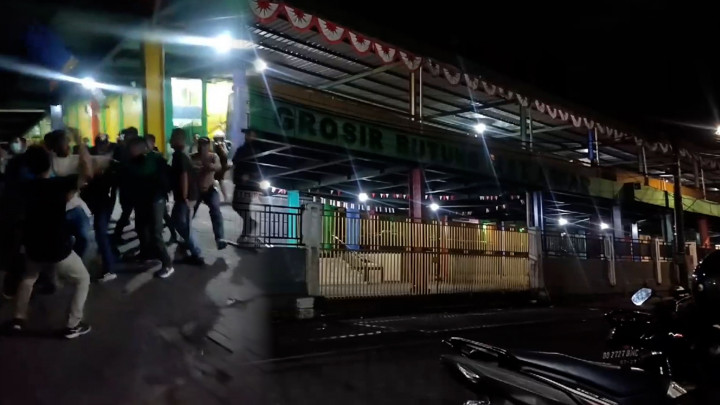 Rebutan Pengelola Pasar Butung, Dua Kubu di Makassar Bentrok