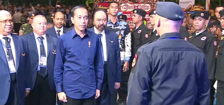 Surya Paloh Sambut Presiden Jokowi Pada Kongres III Partai Nasdem