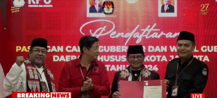 Pramono-Rano Karno Serahkan Dokumen Pendaftaran di KPU Jakarta