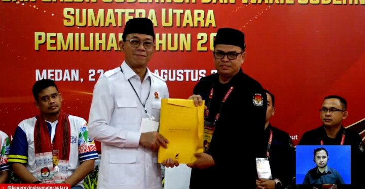 Bobby Nasution-Surya Serahkan Dokumen Pendaftaran ke KPU Sumatera Utara