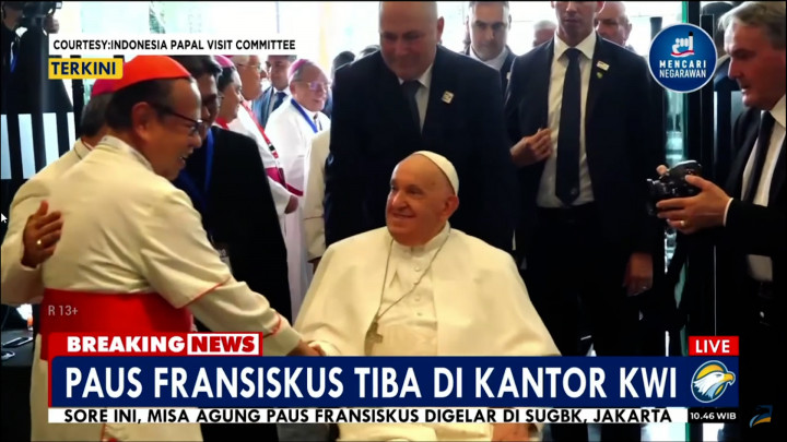 Momen Paus Fransiskus Tiba di Kantor KWI