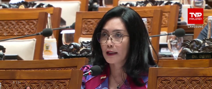 Tolak Program Iuran Pensiun Tambahan, Rieke: Rakyat Susah Cari Kerja!