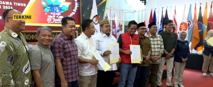 Ada Tiga Paslon, KPU Jatim Serahkan SK Penetapan Paslon Pilkada 2024