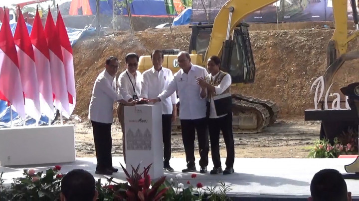 Presiden Joko Widodo Resmikan 3 Proyek Investasi Asing di IKN