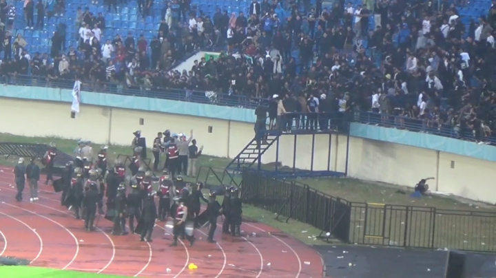 Polisi Amankan Pelaku Kericuhan Usai Laga Persib vs Persija