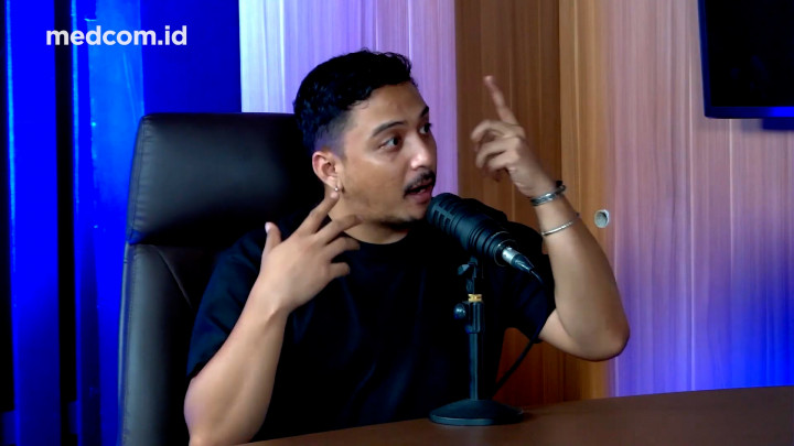 Terungkap! Lirik Lagu Puitis Sal Priadi Terinspirasi Obrolan Sehari-hari