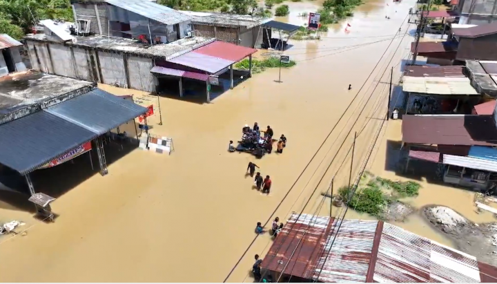Banjir Aceh Selatan Hingga Kini Tak Kujung Surut
