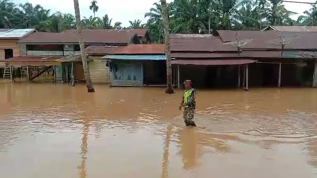 Banjir Subulussalam Kian Parah, Ketinggian Air Capai 1,5 Meter