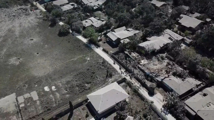 Pasca Erupsi Gunung Lewotobi, 3 Kecamatan Tertutup Abu Vulkanik