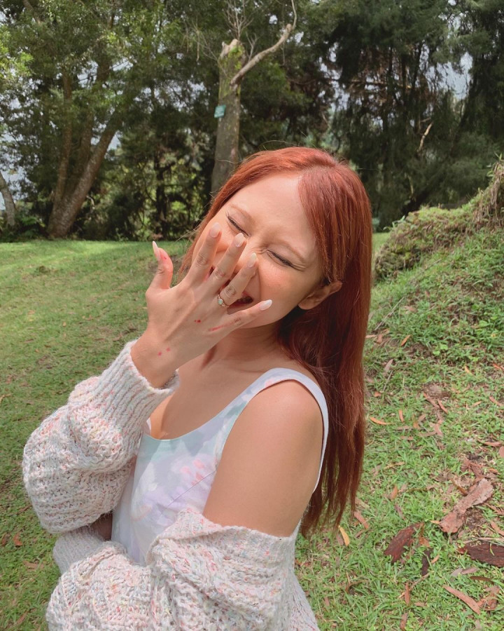 Selamat! Nadin Amizah Dilamar Adik Sheila Dara