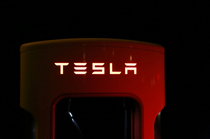 Wow! Indonesia Jadi Salah Satu Supplier Material Baterai Tesla