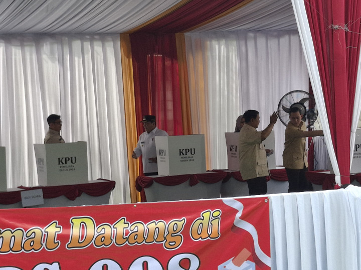 Mencoblos di TPS 08 Bogor, Presiden Prabowo: Yang Menang Kerja Untuk Rakyat