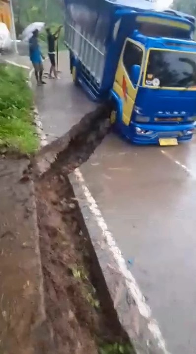 Hujan Deras, Belasan Kecamatan di Cianjur Dilanda Bencana