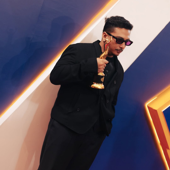 Evolusi Sal Priadi, dari Sewa Jas ke AMI Awards Sampai Jadi Pemenang