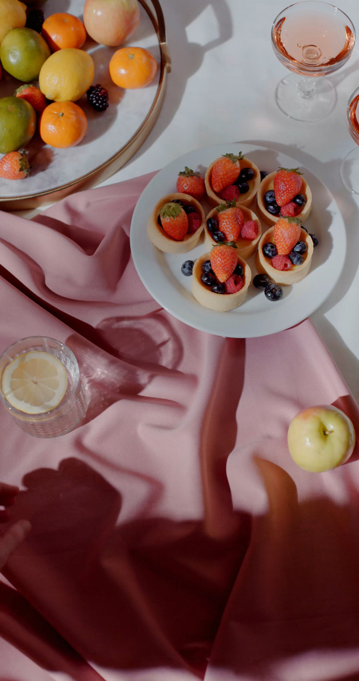 Selain Apel, Ini 5 Buah Warna Merah yang Baik Untuk Kesehatan Jantung