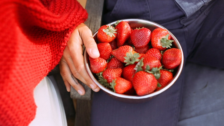 4 Alasan Mengapa Stroberi Bisa Turunkan Berat Badan