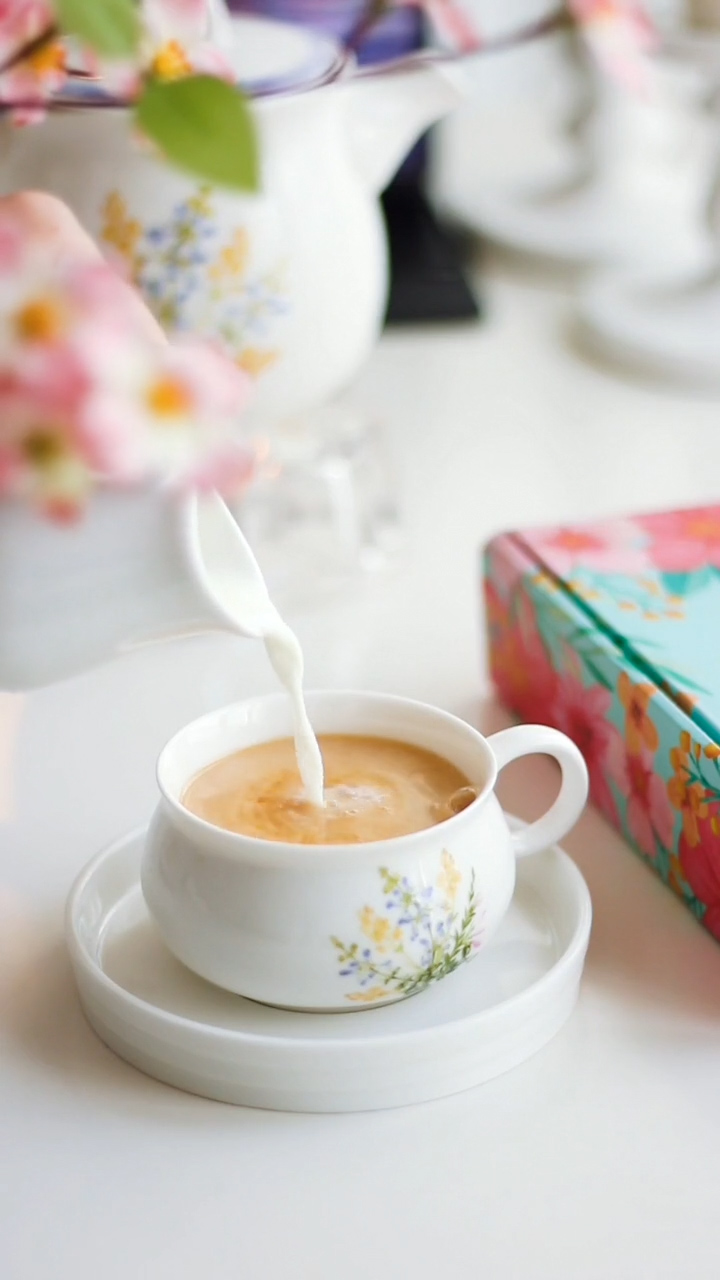 Terlalu Banyak Minum Milk Tea atau Teh Susu, Ini 5 Efeknya