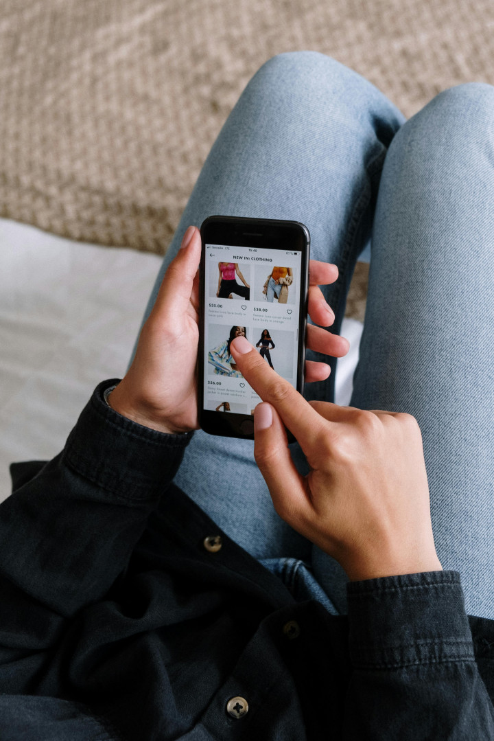 Akhir Tahun Banyak Diskon, Inilah Tips Belanja Online anti Boncos