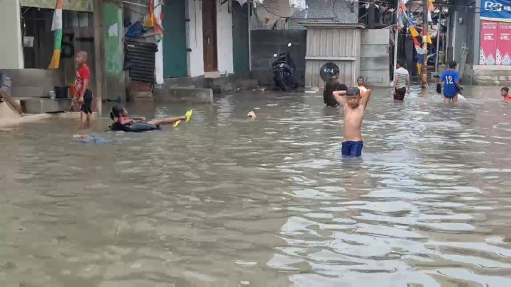 11 RT di Muara Angke Terdampak Banjir Rob