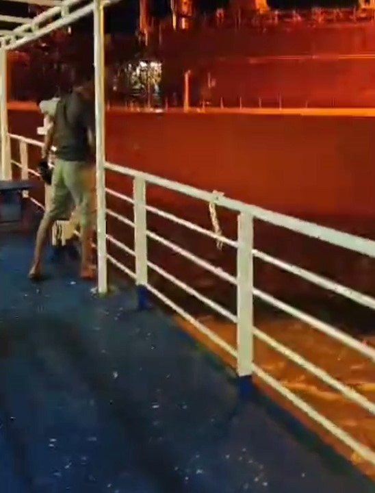 Dua Kapal di Pelabuhan Merak Tabrakan Imbas Cuaca Buruk