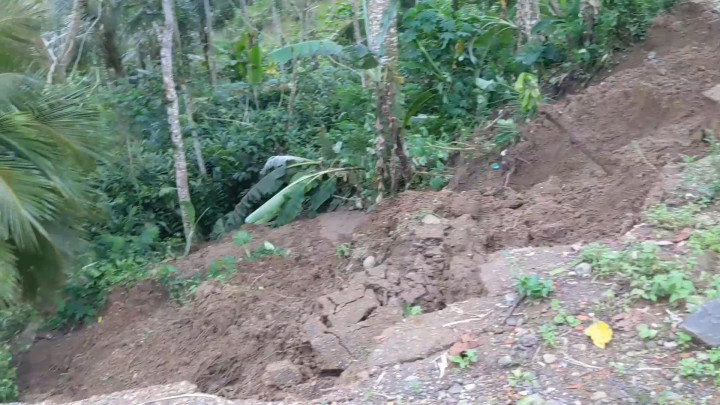 Bencana Tanah Gerak, Warga di Trenggalek Mengungsi