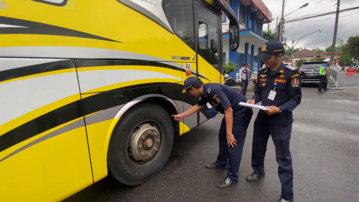 Jelang Nataru, Petugas Gabungan Gelar Ramcheck Angkutan Umum