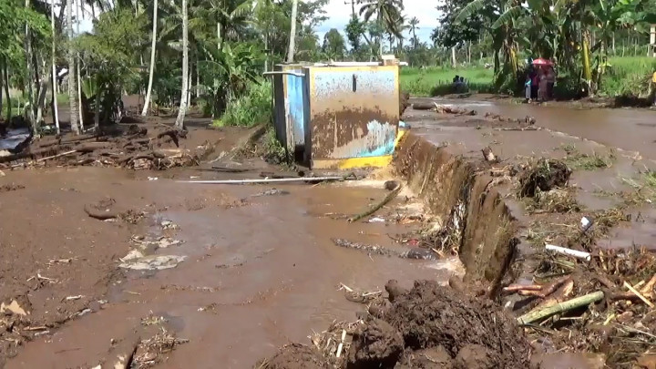 Banjir Bandang Jember Sebabkan DAM dan Pipa Air Bersih Rusak