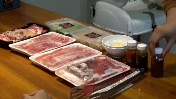 Momen Tahun Baru, Jasa Sewa Alat Barbeque Kewalahan Layani Pesanan