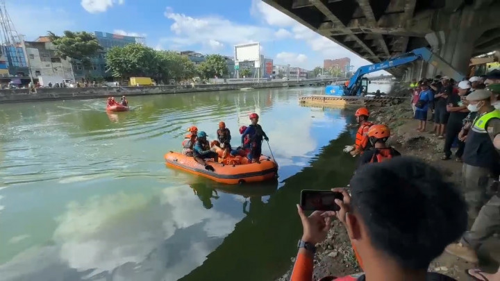 Korban Tenggelam di Kali Ancol Ditemukan, Polisi Lakukan Otopsi