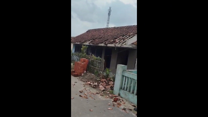 Puting Beliung Dua Kali Landa Tasikmalaya, Puluhan Rumah Rusak