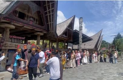 Pesona Budaya di Huta Siallagan, Menarik Perhatian Wisatawan