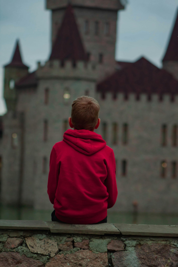 Inilah Kesalahan Orang Tua yang Sebabkan Anak People Pleaser