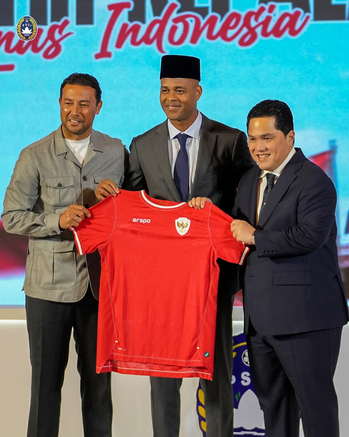 Patrick Kluivert Janji Semua Pemain Timnas Boleh Berpendapat