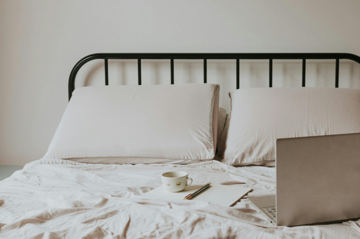 Kenapa Sprei Hotel Selalu Warna Putih Ya? Ini Penjelasannya