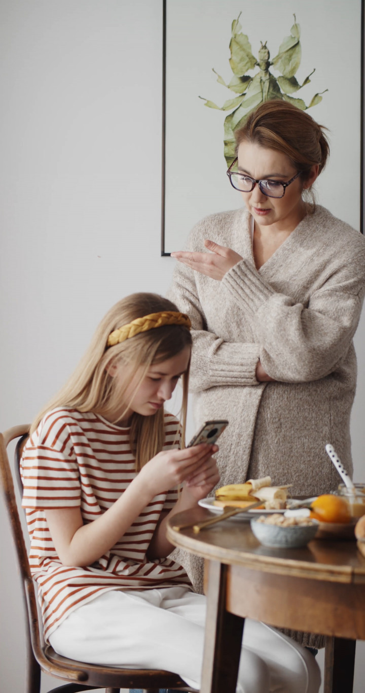 Kiat Membangun Hubungan Lebih Erat dengan Anak Remaja