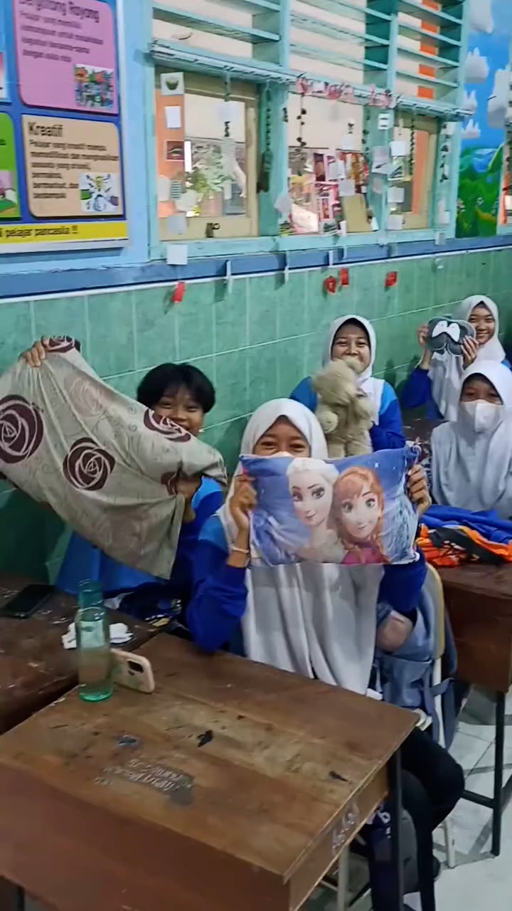 SMPN 39 Surabaya Uji Coba Program Tidur Siang, Bikin Otak Siswa Seger Lagi!